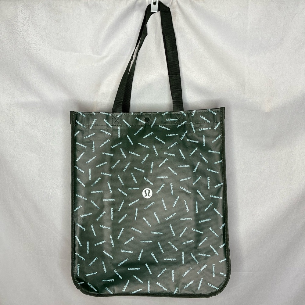 NWOT lululemon athletica Large Dark Green Logo Tote